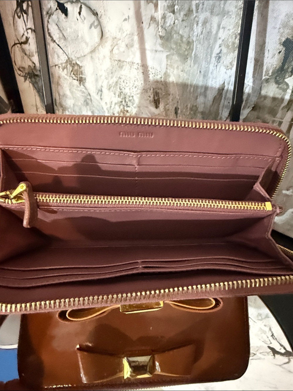 Miu Miu Brown Bow-Accent Zip Wallet - Picture 3 of 9